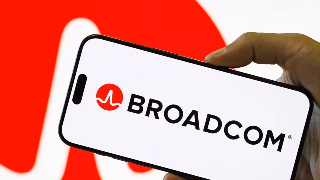 https://stocktwits.com/news articles/markets/equity/broadcom stock avgo ai growth morningstar 2028 outlook/cZsDRi8RJwY https://stocktwits.com/news articles/markets/equity/broadcom stock avgo ai growth morningstar 2028 outlook/cZsDRi8RJwY
