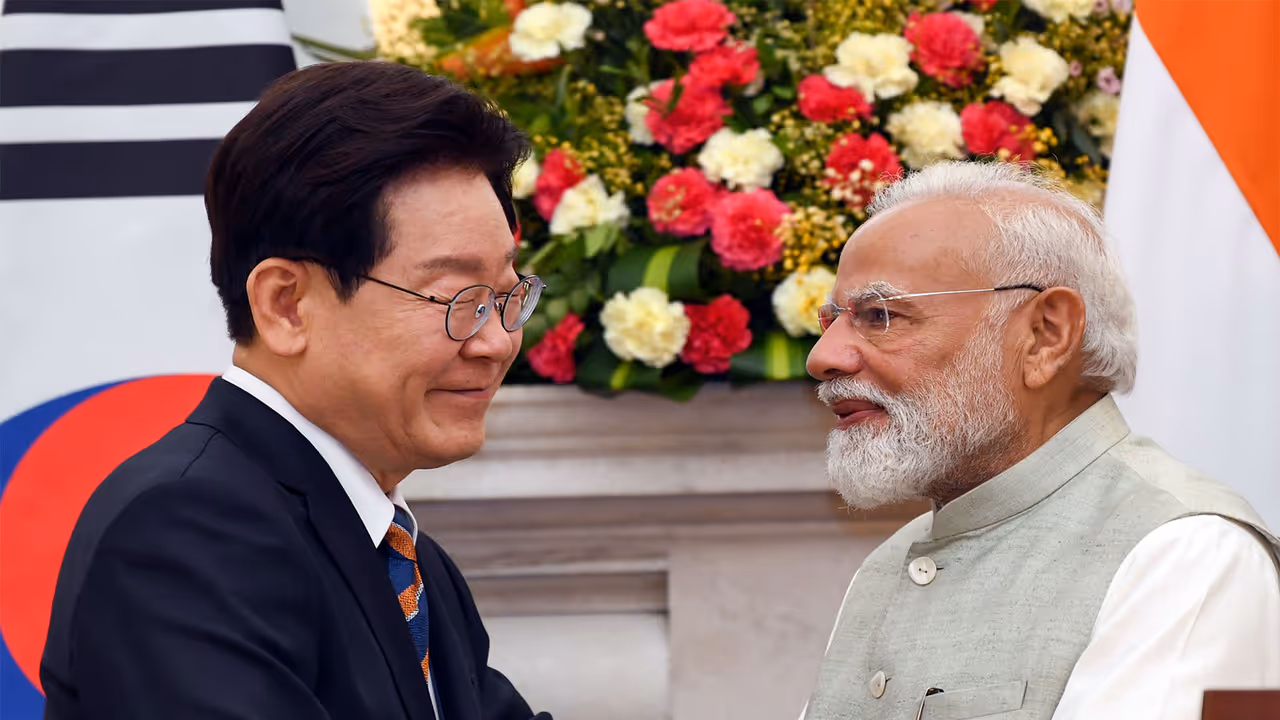 PM Modi and South Korean President Lee Jae myung (Photo/ANI) PM Modi and South Korean President Lee Jae myung (Photo/ANI)