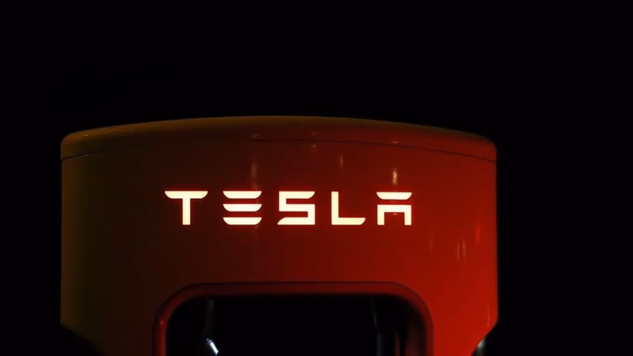 https://stocktwits.com/news articles/markets/equity/small relief for tesla ev maker finally lands stellantis as supercharger network customer/cLP8DzOREJX https://stocktwits.com/news articles/markets/equity/small relief for tesla ev maker finally lands stellantis as supercharger network customer/cLP8DzOREJX