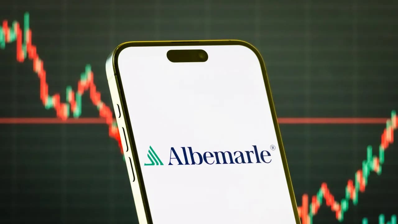 https://stocktwits.com/news articles/markets/equity/albemarle to sell majority stake in ketjen s refining business to kps/cLG0IEGR3MV https://stocktwits.com/news articles/markets/equity/albemarle to sell majority stake in ketjen s refining business to kps/cLG0IEGR3MV