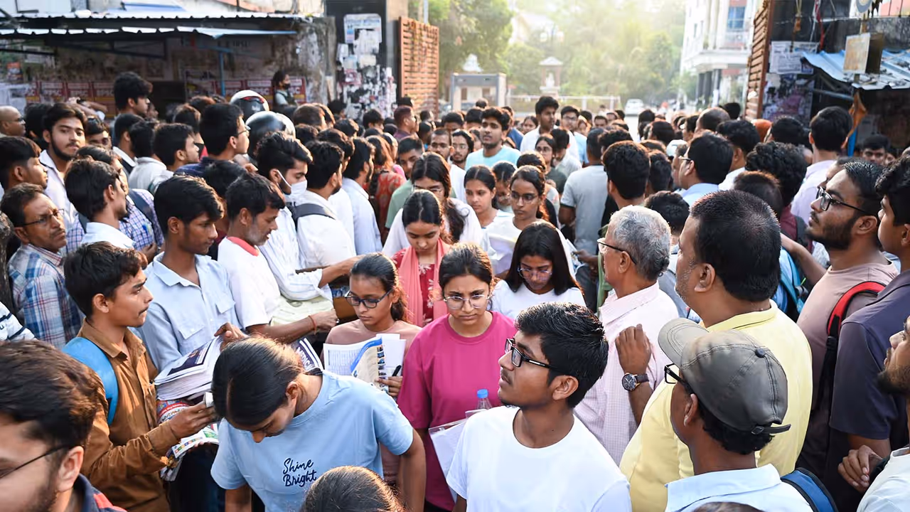 NEET aspirants at exam centre in Patna (File photo/ANI) NEET aspirants at exam centre in Patna (File photo/ANI)