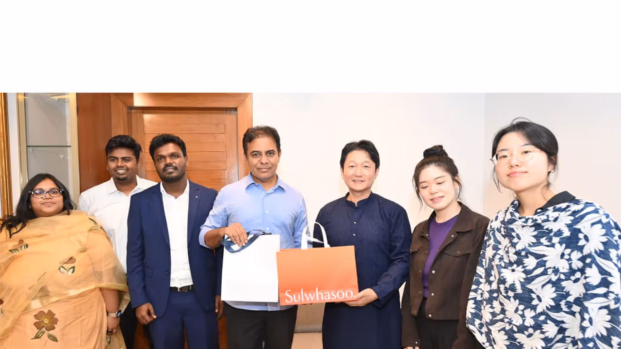 BRS working president KT Rama Rao meets South Korean President’s Advisor Youngtae Cho and Seoul National University delegation (Photo/BRS) BRS working president KT Rama Rao meets South Korean President’s Advisor Youngtae Cho and Seoul National University delegation (Photo/BRS)