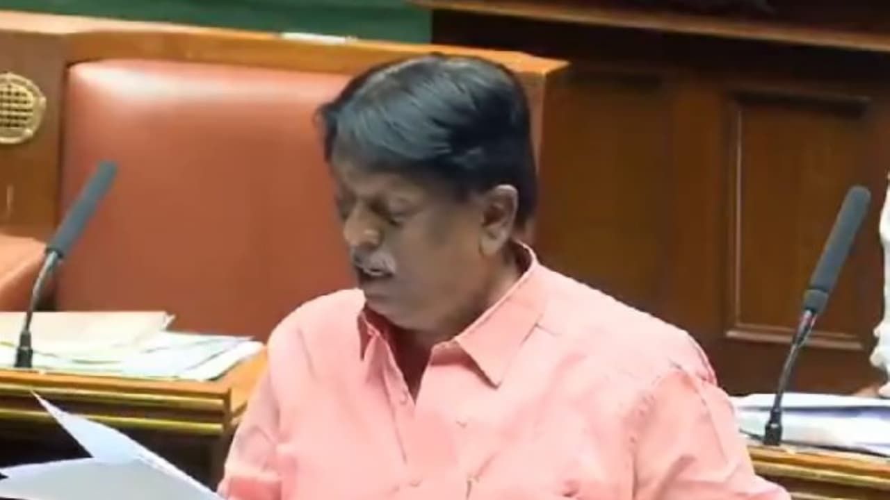 Janata Dal (Secular) MLA MT Krishnappa (File Photo: ANI) Janata Dal (Secular) MLA MT Krishnappa (File Photo: ANI)