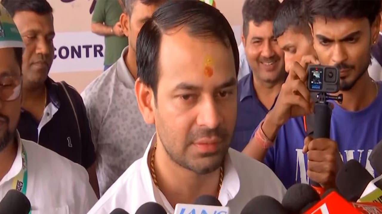 Janshakti Janata Dal (JJD) Chief Tej Pratap Yadav (Photo/ANI) Janshakti Janata Dal (JJD) Chief Tej Pratap Yadav (Photo/ANI)