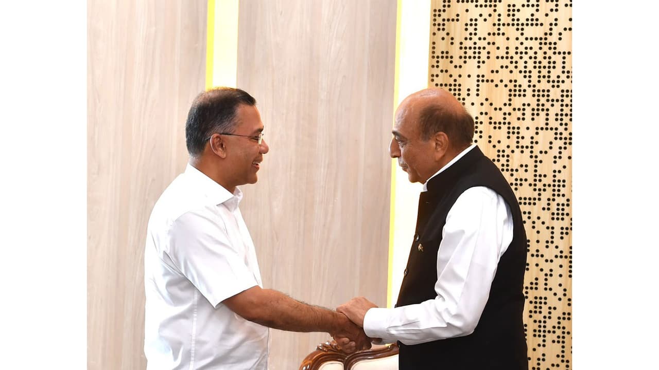 Indian envoy Dinesh Trivedi meets Bangladesh PM Rahman (Photo/BangladeshPMO) Indian envoy Dinesh Trivedi meets Bangladesh PM Rahman (Photo/BangladeshPMO)