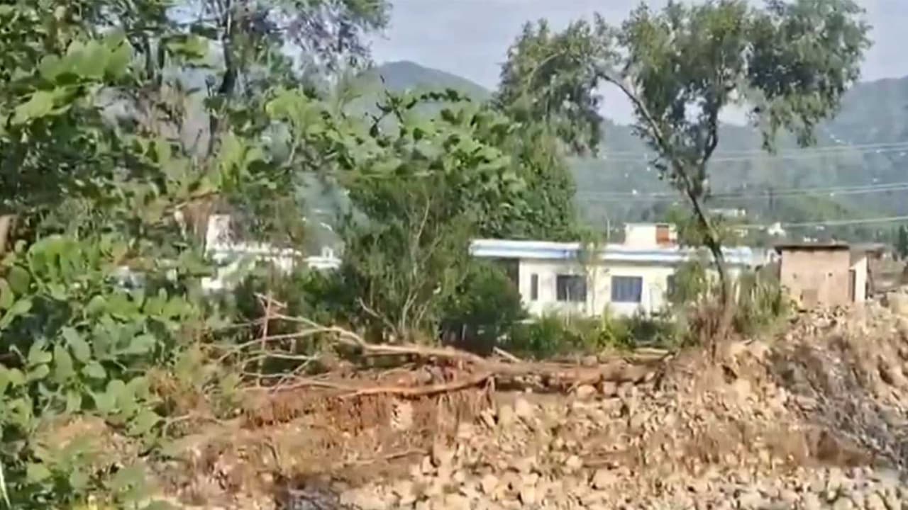 Flash floods causes damage in Rajouri, Jammu and Kashmir (Photo/ANI) Flash floods causes damage in Rajouri, Jammu and Kashmir (Photo/ANI)