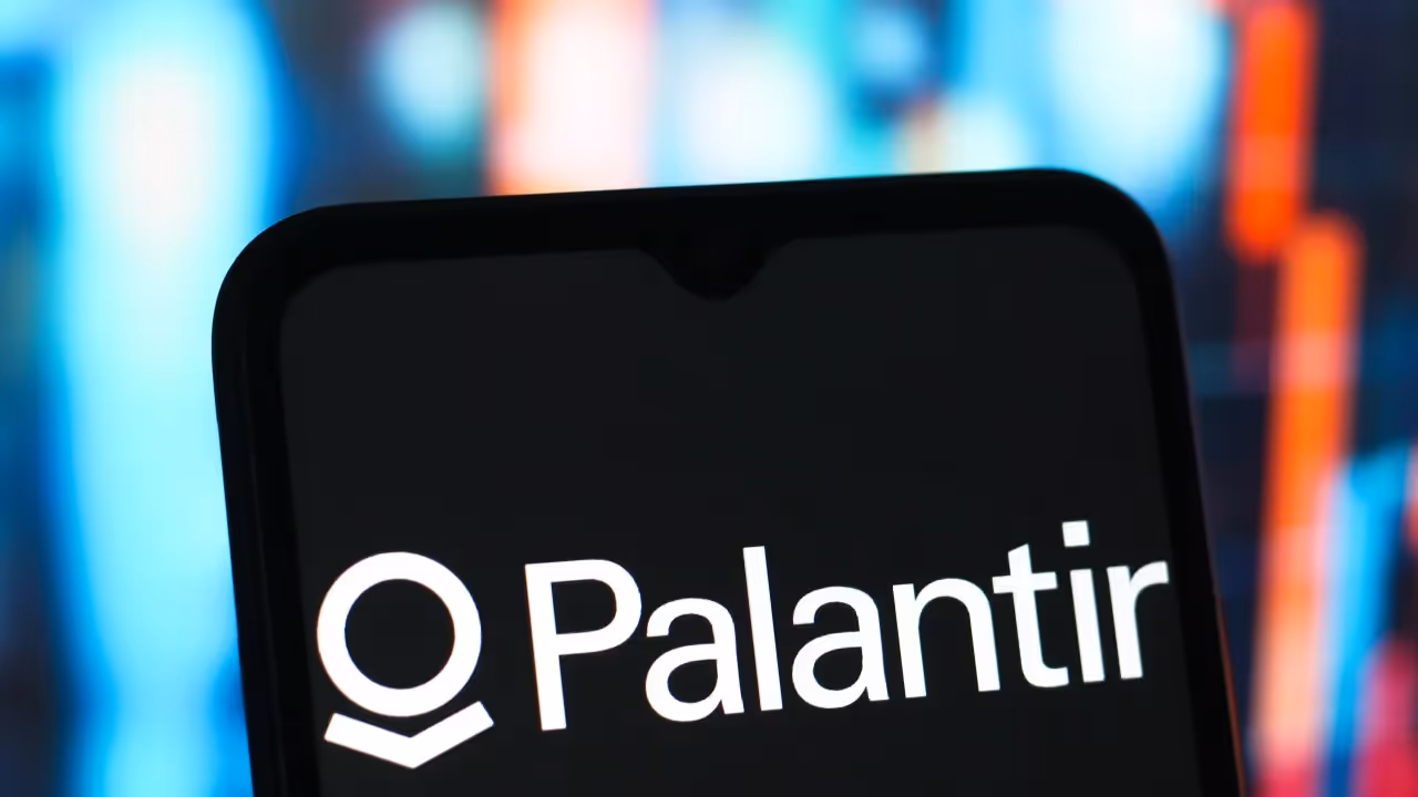 https://stocktwits.com/news articles/markets/equity/palantir stock gets a price target hike from piper sandler retail stays cautious/ch6mHOhR3mz https://stocktwits.com/news articles/markets/equity/palantir stock gets a price target hike from piper sandler retail stays cautious/ch6mHOhR3mz