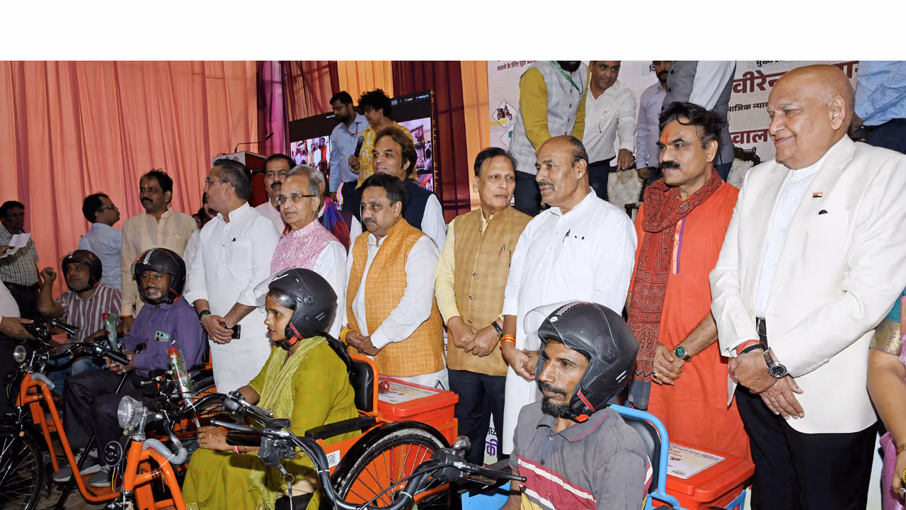 Department of Empowerment of Persons with Disabilities (DEPwD), Ministry of Social Justice & Empowerment, through ALIMCO, organises Samajik Adhikarita Camp (Photo/ANI) Department of Empowerment of Persons with Disabilities (DEPwD), Ministry of Social Justice & Empowerment, through ALIMCO, organises Samajik Adhikarita Camp (Photo/ANI)