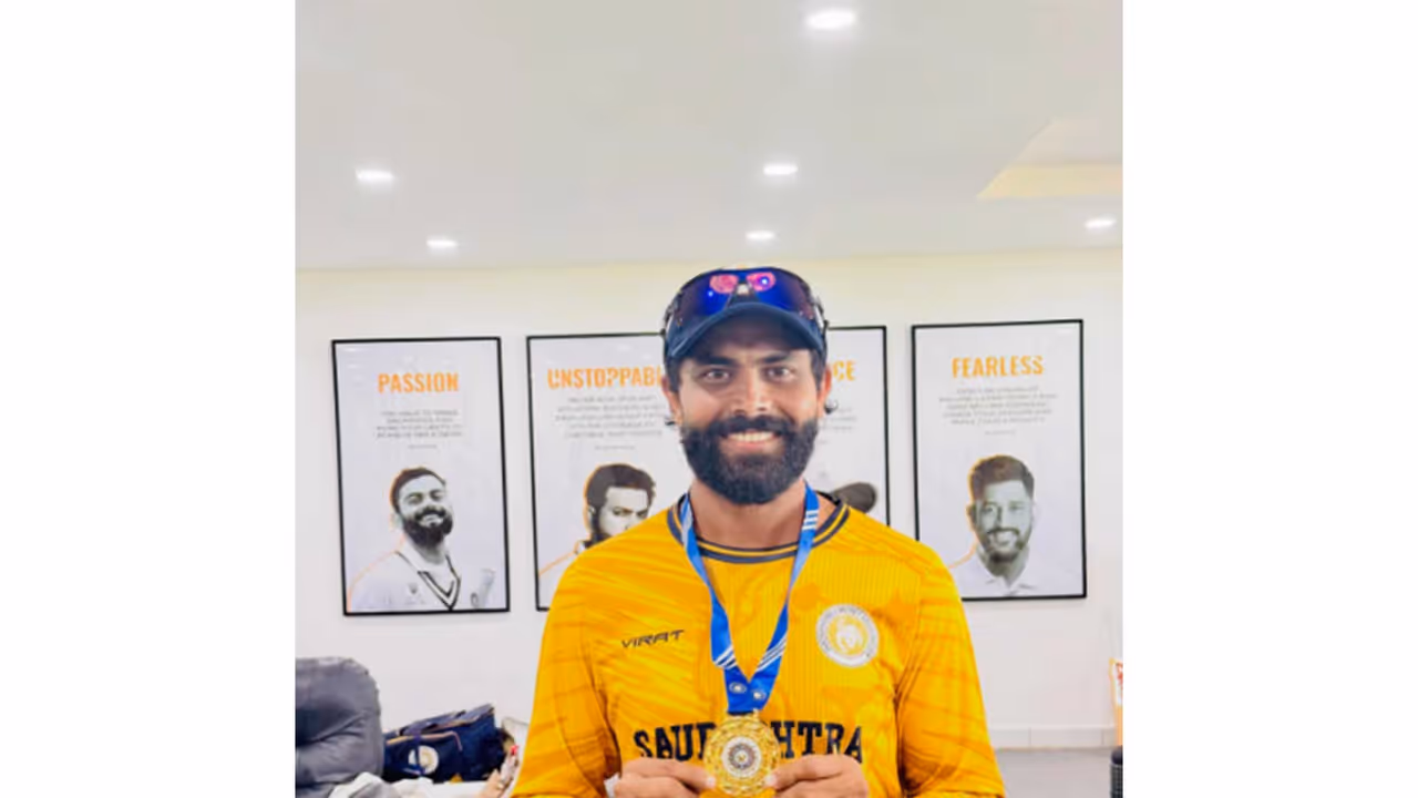 Ravindra Jadeja with his 'Player of the Match' medal. (Photo: @theroyaljadeja Instagram) Ravindra Jadeja with his 'Player of the Match' medal. (Photo: @theroyaljadeja Instagram)