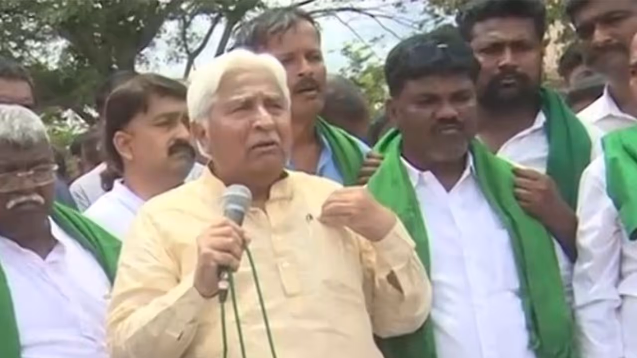 Karnataka Congress MLA and former state minister HK Patil (Photo/ANI) Karnataka Congress MLA and former state minister HK Patil (Photo/ANI)