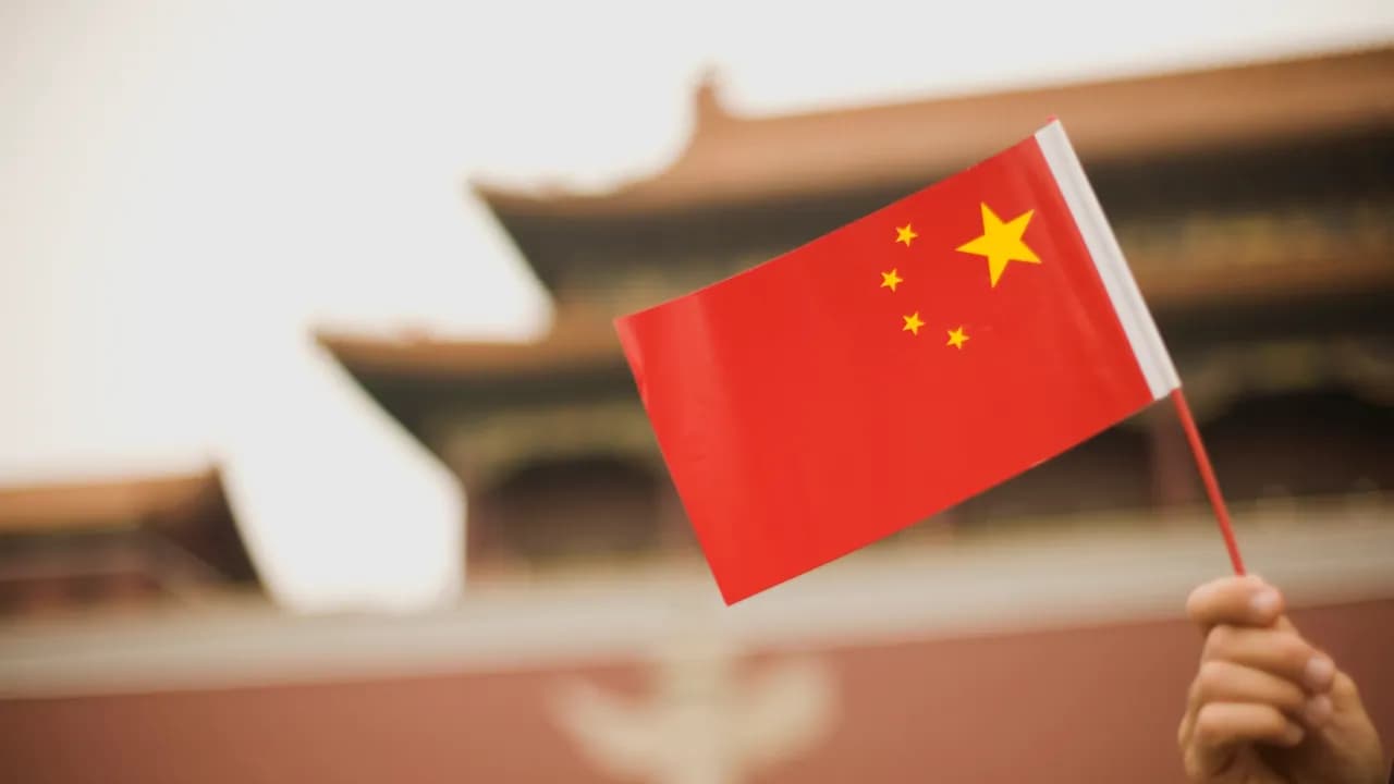 https://stocktwits.com/news articles/markets/cryptocurrency/china s digital yuan set to shift from cash like tool to deposit based currency/cL75ZZXREDk https://stocktwits.com/news articles/markets/cryptocurrency/china s digital yuan set to shift from cash like tool to deposit based currency/cL75ZZXREDk