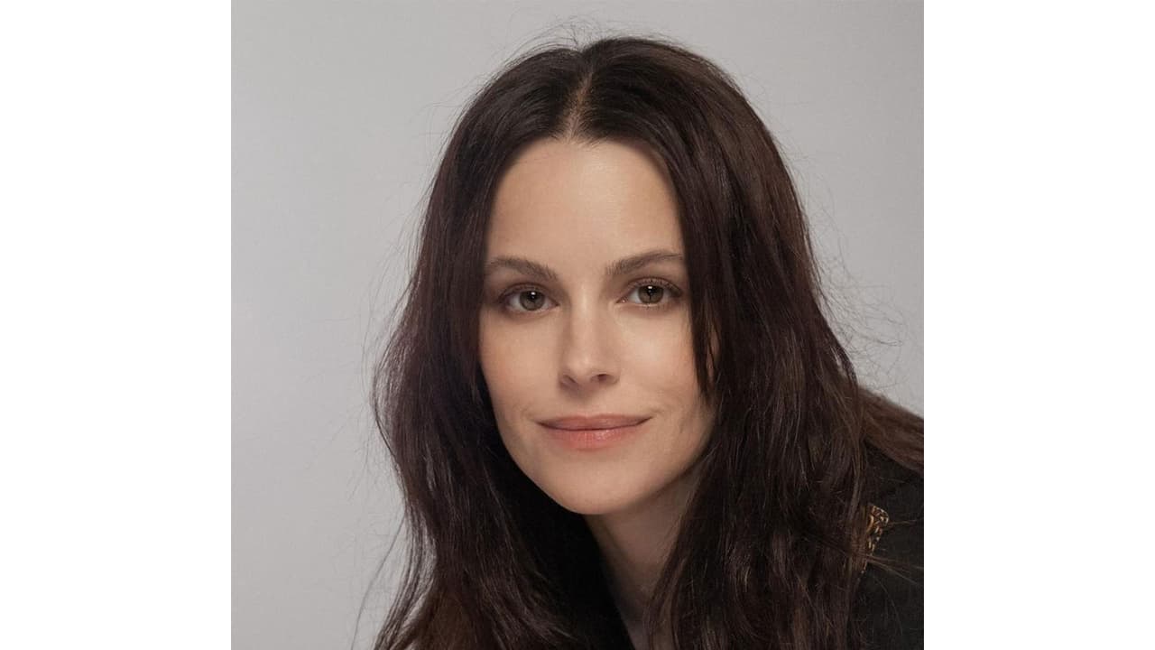 Emily Hampshire (Image source: Pr team) Emily Hampshire (Image source: Pr team)