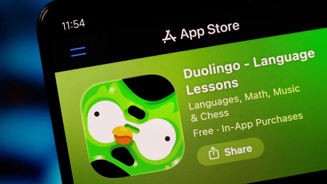 https://stocktwits.com/news articles/markets/equity/duolingo stock heads for worst day in months as ceo flags slower growth/cZTcP52RIRk https://stocktwits.com/news articles/markets/equity/duolingo stock heads for worst day in months as ceo flags slower growth/cZTcP52RIRk