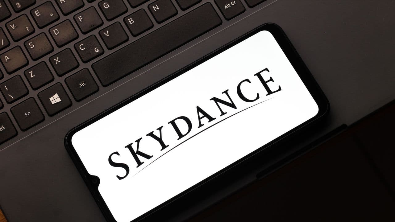 https://stocktwits.com/news articles/markets/equity/skyd stock slips premarket morningstar says skydance s streaming ambitions face a 12 valuation and heavy debt burden/cZxWqOTRBAN https://stocktwits.com/news articles/markets/equity/skyd stock slips premarket morningstar says skydance s streaming ambitions face a 12 valuation and heavy debt burden/cZxWqOTRBAN