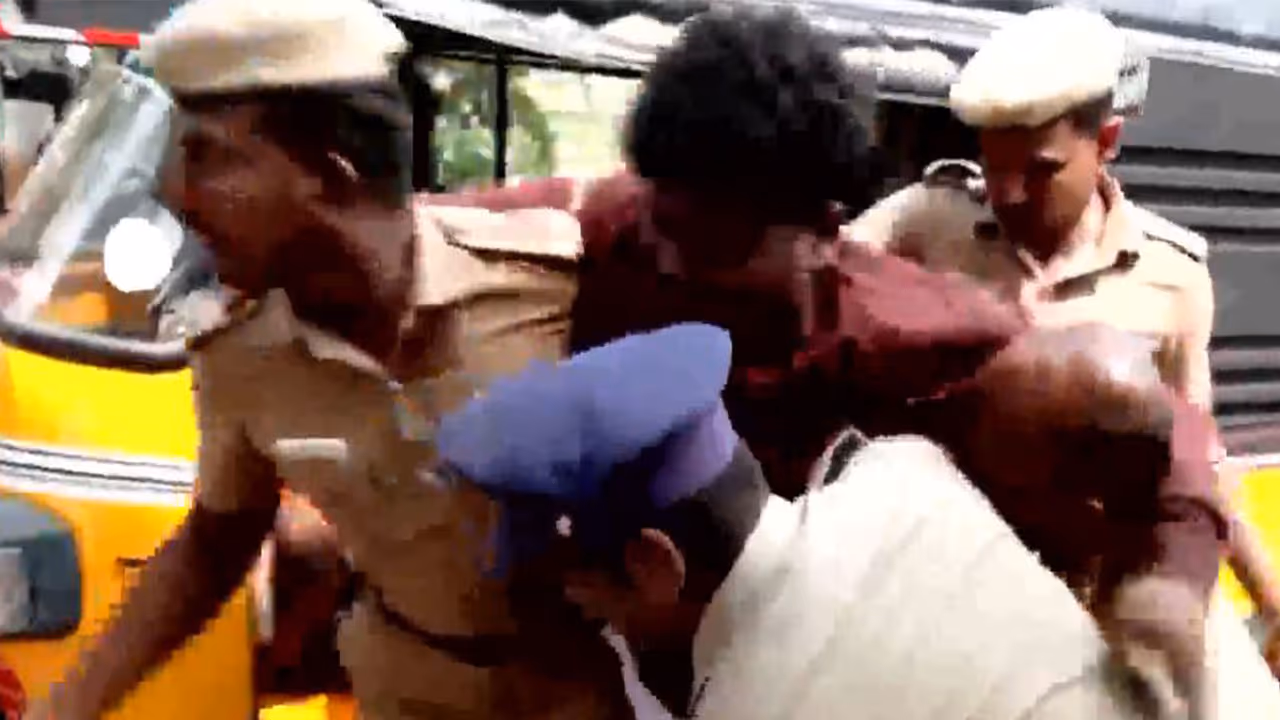 Tamil Nadu: Fifth prisoner who escaped from Theni Jail apprehended by police (Photo/ANI) Tamil Nadu: Fifth prisoner who escaped from Theni Jail apprehended by police (Photo/ANI)