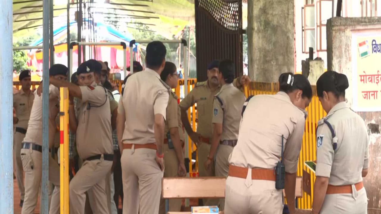Security deployed outside counting centre in Datia, Madhya Pradesh (Photo/ANI) Security deployed outside counting centre in Datia, Madhya Pradesh (Photo/ANI)
