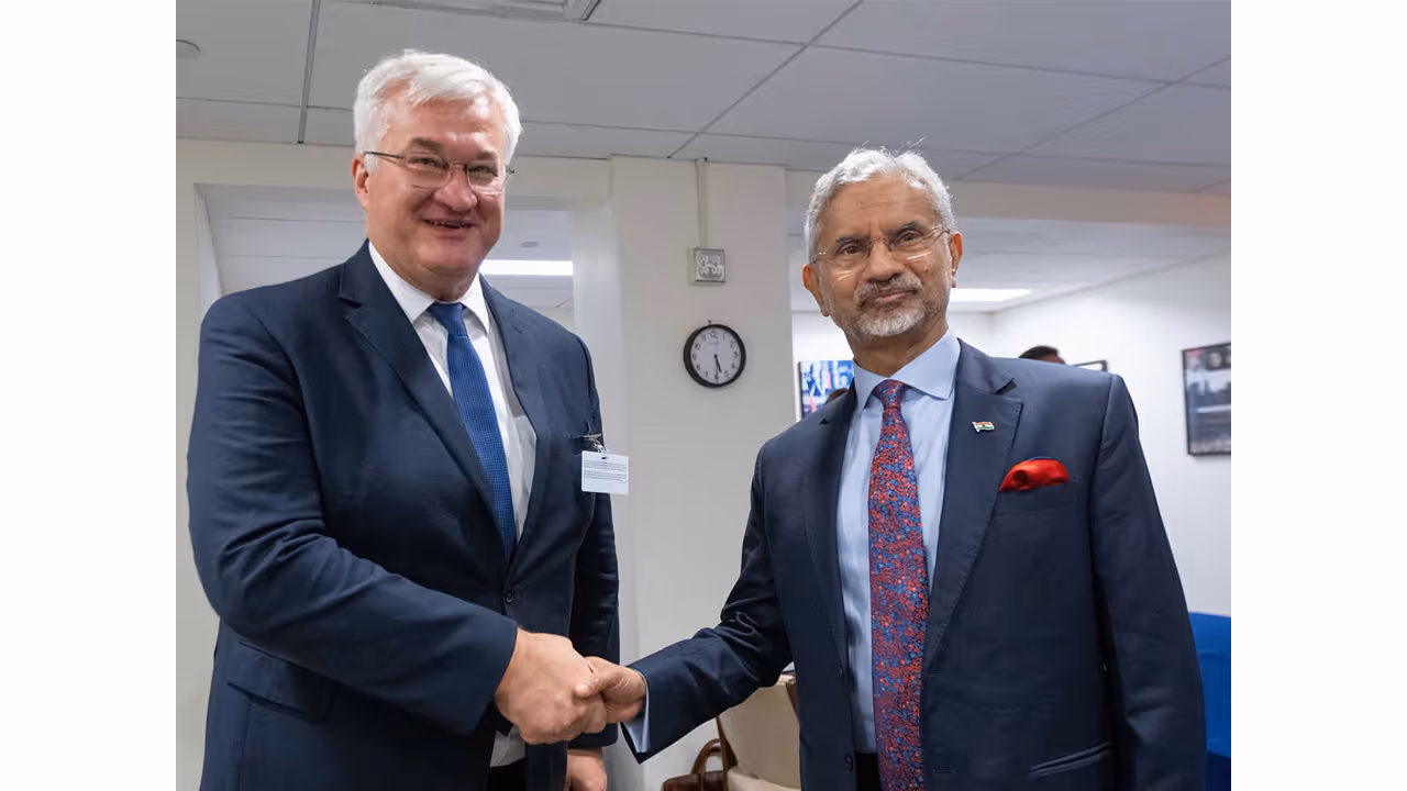 Ukrainian Foreign Minister Andrii Sybiha with External Affairs Minister S Jaishankar (Photo/X@DrSJaishankar) Ukrainian Foreign Minister Andrii Sybiha with External Affairs Minister S Jaishankar (Photo/X@DrSJaishankar)