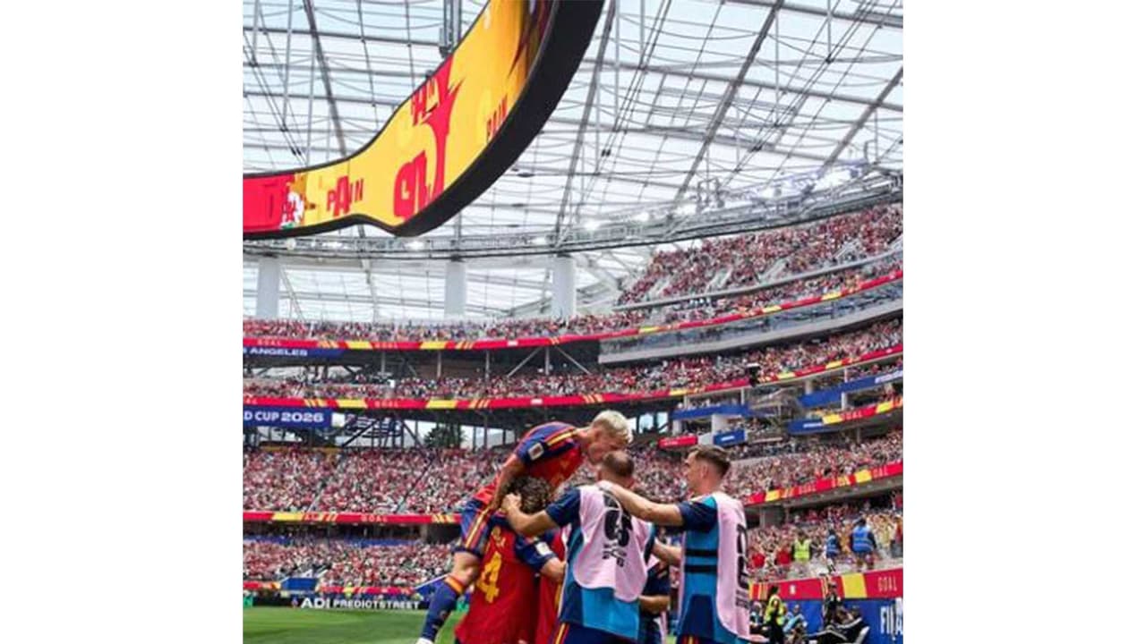 Spain players celebrating (Photo: Instagram/sefutbol) Spain players celebrating (Photo: Instagram/sefutbol)