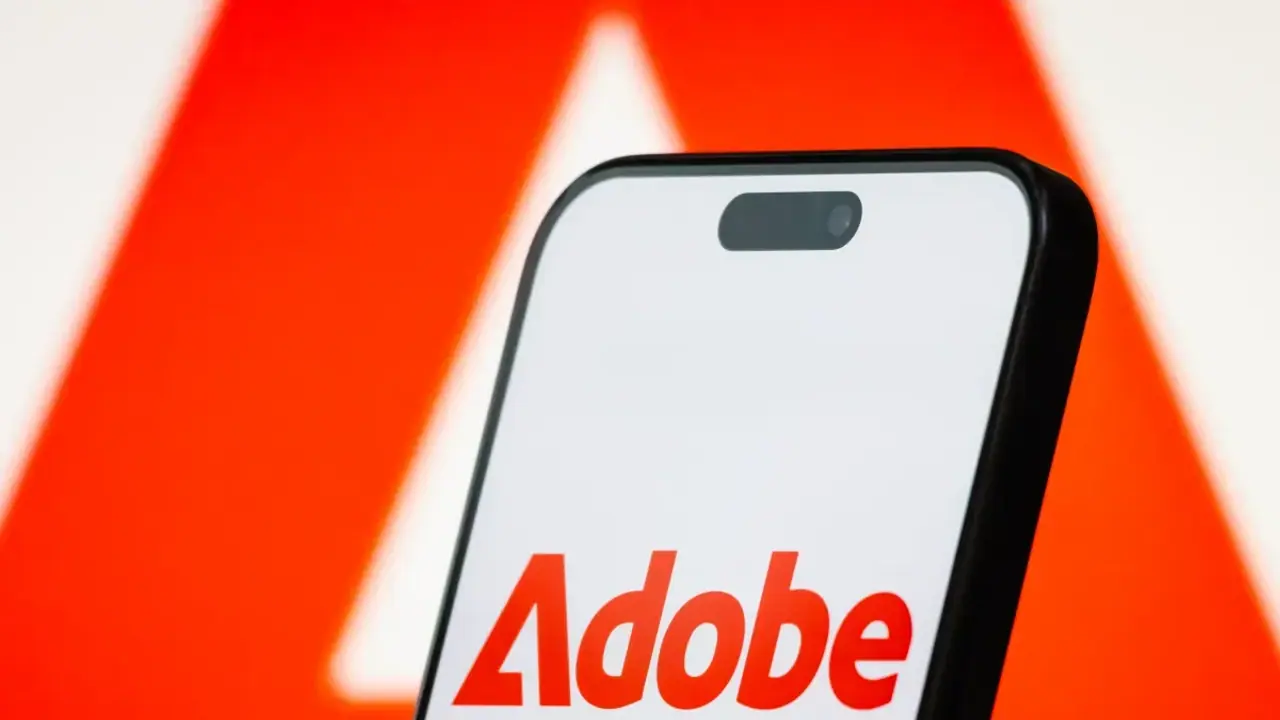 https://stocktwits.com/news articles/markets/equity/adobe retail traders buoyant ahead of 2025 q2 print/chlXtH6Rb68
