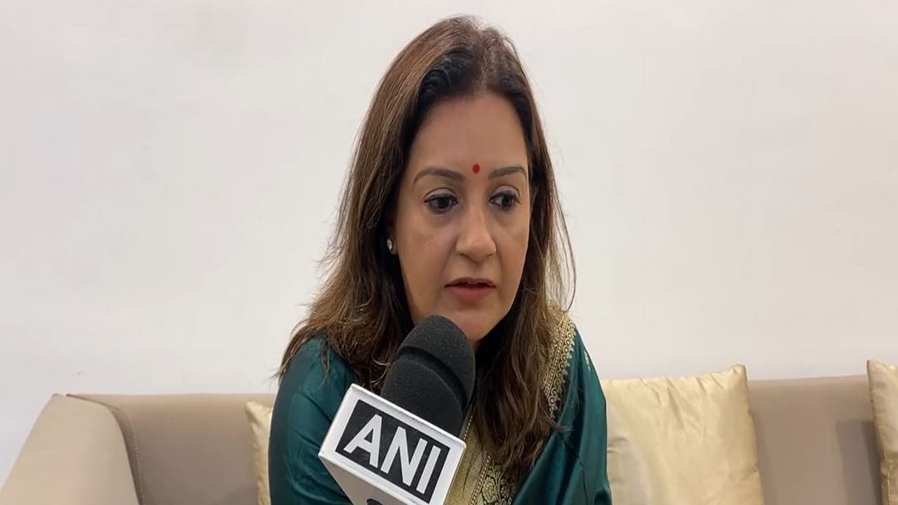 Shiv Sena (UBT) MP Priyanka Chaturvedi (Photo/ANI) Shiv Sena (UBT) MP Priyanka Chaturvedi (Photo/ANI)