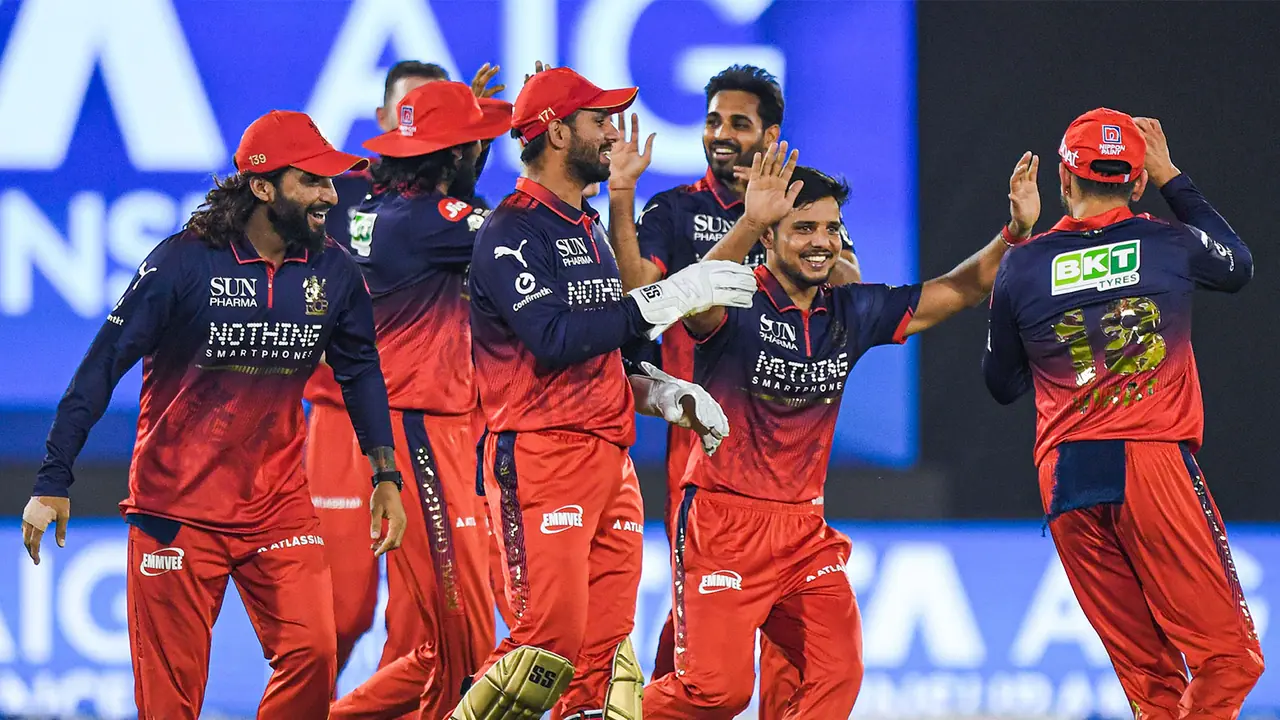 RCB players celebrating after the win. (Photo/ANI) RCB players celebrating after the win. (Photo/ANI)