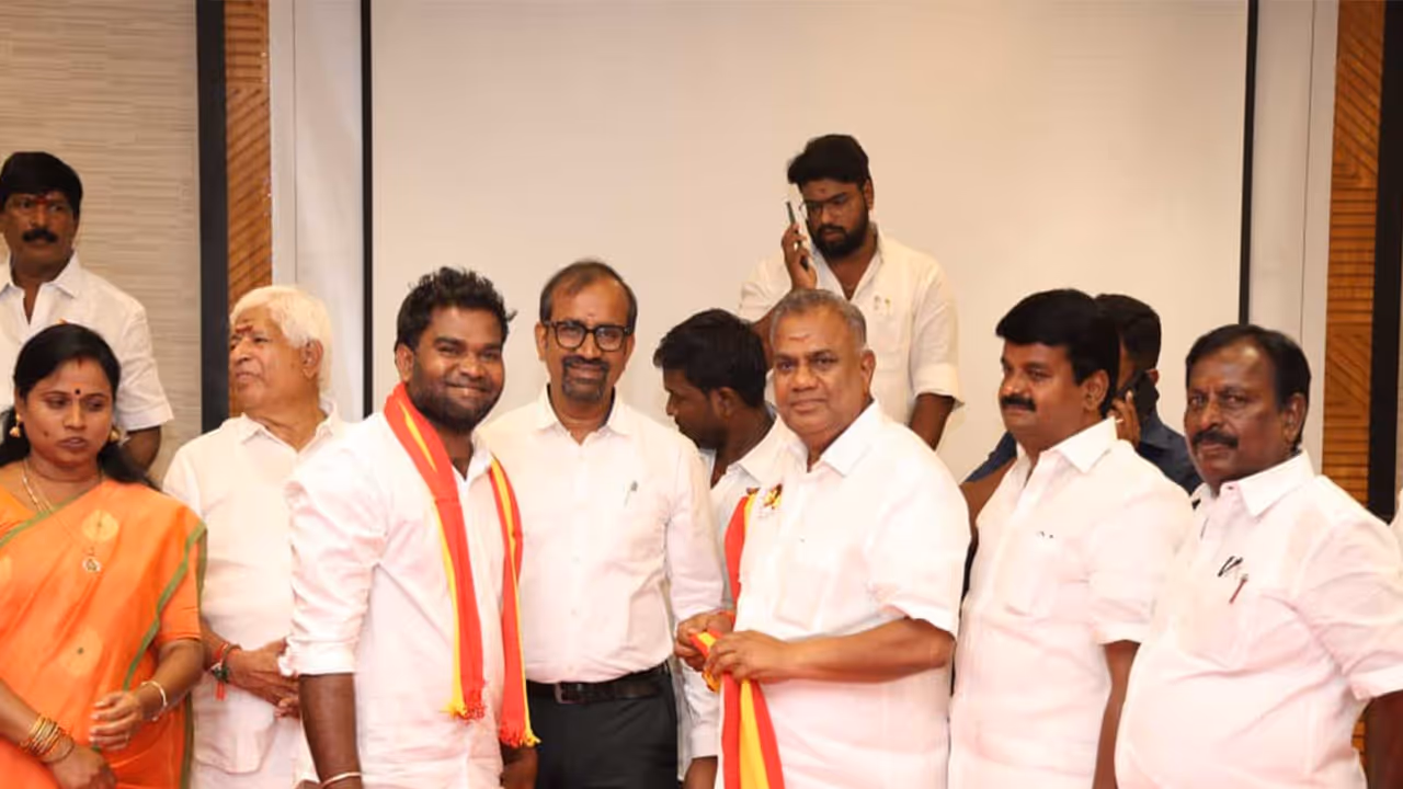 Several AIADMK functionaries join TVK in Chennai (Photo/TVK) Several AIADMK functionaries join TVK in Chennai (Photo/TVK)