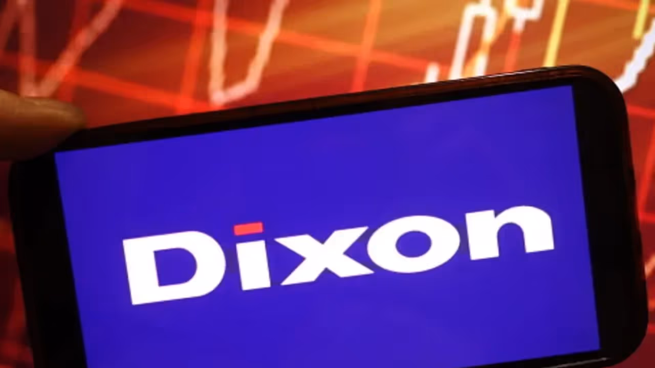 https://stocktwits.com/news articles/markets/equity/dixon technologies in golden buy zone short term upside likely despite recent headwinds sebi ra priyank sharma/chmgZ9pRRIg https://stocktwits.com/news articles/markets/equity/dixon technologies in golden buy zone short term upside likely despite recent headwinds sebi ra priyank sharma/chmgZ9pRRIg