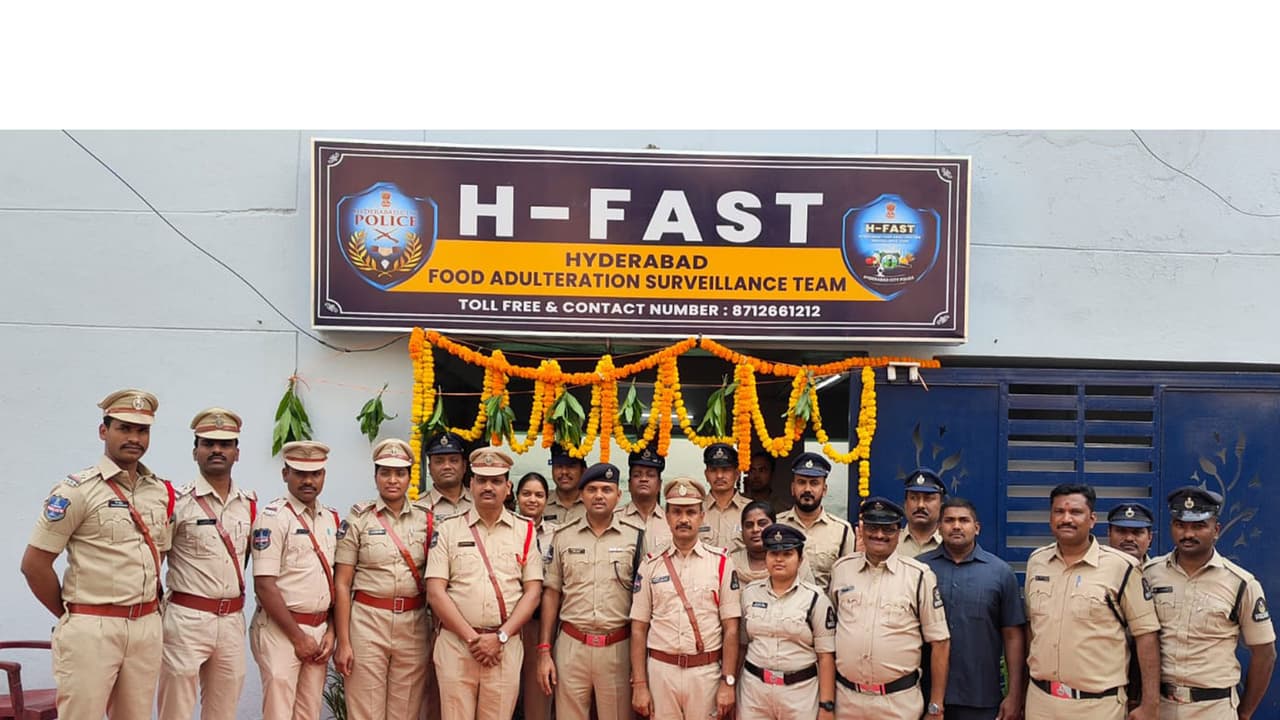 H FAST unit of Hyderabad Police (Photo/@hydcitypolice) H FAST unit of Hyderabad Police (Photo/@hydcitypolice)
