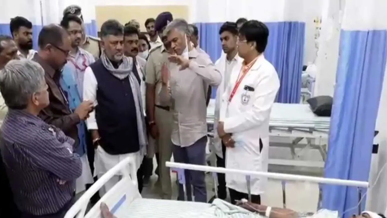 Karnataka Chief Minister DK Shivakumar during a visit to hospital (Photo/ANI) Karnataka Chief Minister DK Shivakumar during a visit to hospital (Photo/ANI)