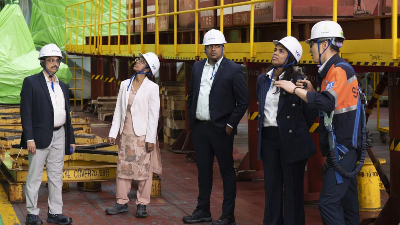 Tamil Nadu Minister Virudhai Magal Keerthana at Ulsan shipyard (Photo/@Keerthana4VNR) Tamil Nadu Minister Virudhai Magal Keerthana at Ulsan shipyard (Photo/@Keerthana4VNR)