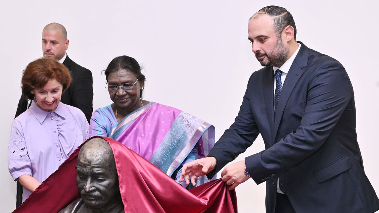 President Droupadi Murmu and North Macedonian President Gordana Siljanovska Davkova jointly unveil bust of Mahatma Gandhi at the Skopje Museum (Photo/X/@rashtrapatibhvn) President Droupadi Murmu and North Macedonian President Gordana Siljanovska Davkova jointly unveil bust of Mahatma Gandhi at the Skopje Museum (Photo/X/@rashtrapatibhvn)