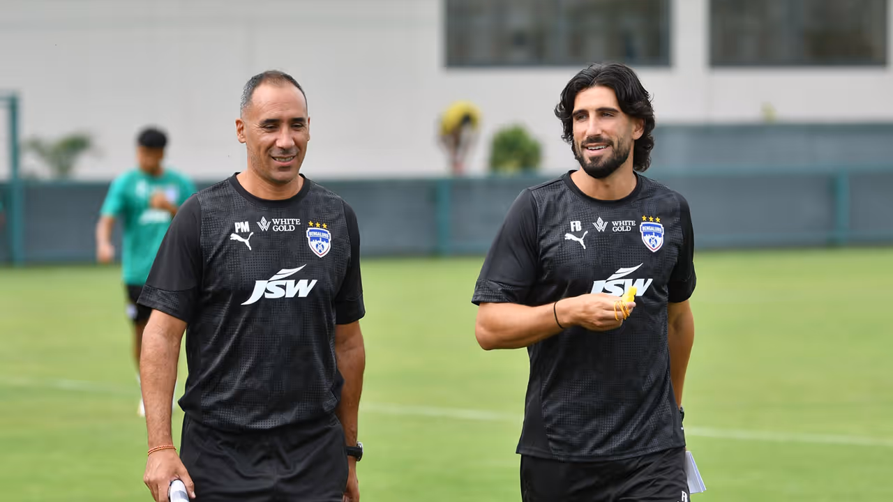 Bengaluru FC Head Coach Pep Munoz (L). (Photo: Bengaluru FC) Bengaluru FC Head Coach Pep Munoz (L). (Photo: Bengaluru FC)