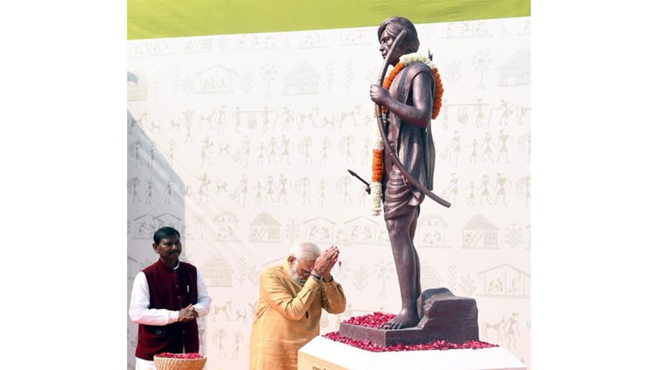 PM Modi pays tribute to Indian freedom fighter Birsa Munda (File Photo/X/@narendramodi) PM Modi pays tribute to Indian freedom fighter Birsa Munda (File Photo/X/@narendramodi)