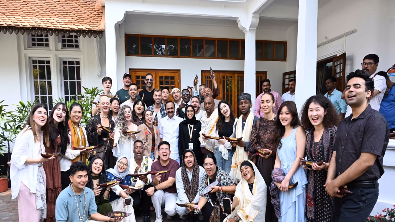 Keralam CM VD Satheesan with 35 BRICS content creators (Photo/X/@vdsatheesan) Keralam CM VD Satheesan with 35 BRICS content creators (Photo/X/@vdsatheesan)