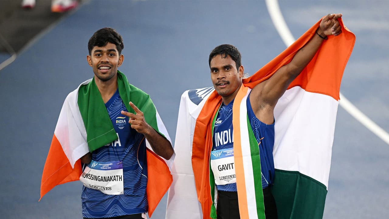 Indian athletes Mohammed Basil Morssinganakth (L) and Dilip Mahadu Gavit (R). (Photo: X/@VPIndia) Indian athletes Mohammed Basil Morssinganakth (L) and Dilip Mahadu Gavit (R). (Photo: X/@VPIndia)