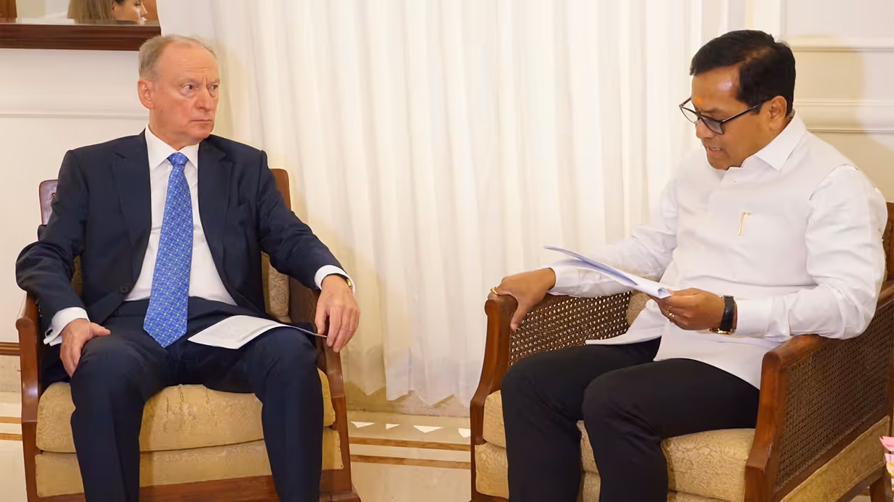 Union Minister Sarbananda Sonowal, and Nikolai Patrushev, Chairman of the Maritime Board of Russia (Photo/X@RusEmbIndia) Union Minister Sarbananda Sonowal, and Nikolai Patrushev, Chairman of the Maritime Board of Russia (Photo/X@RusEmbIndia)