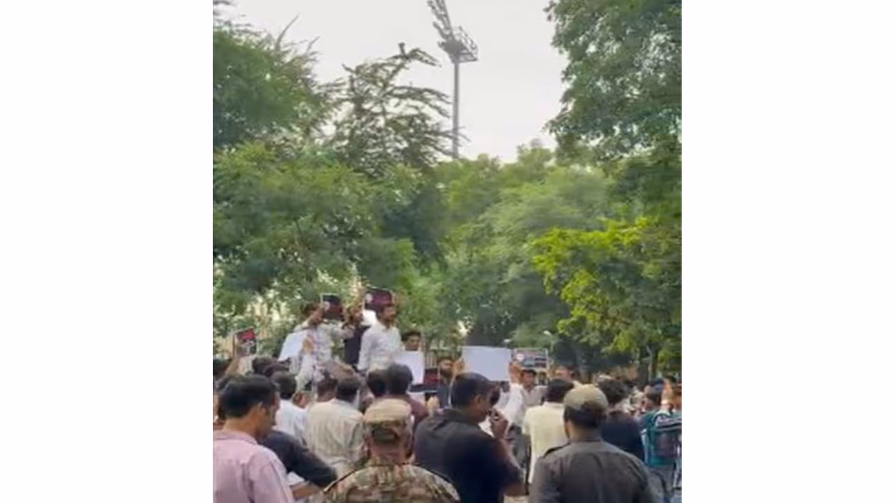 Visuals from the NSUI protest at Jamia Milia Islamia (Photo/ANI) Visuals from the NSUI protest at Jamia Milia Islamia (Photo/ANI)