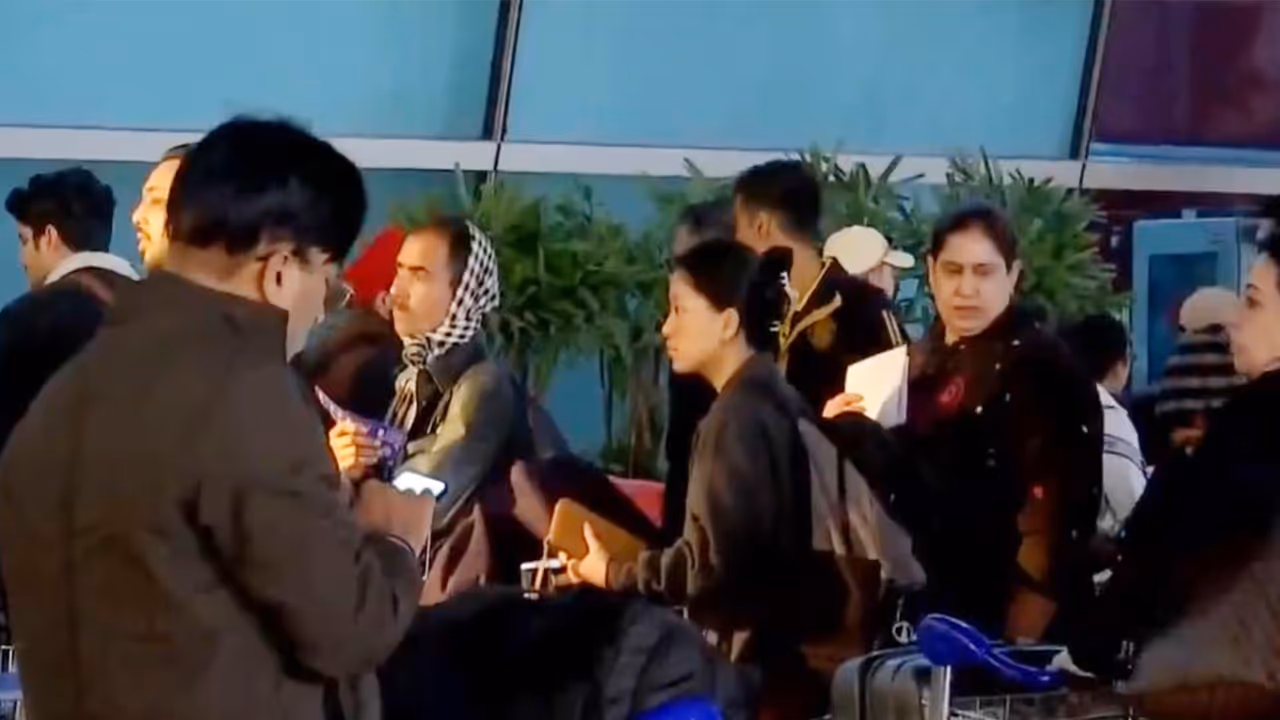 Passengers standing in queue inside the Indira Gandhi International (IGI) Airport in Delhi (File Photo/ANI) Passengers standing in queue inside the Indira Gandhi International (IGI) Airport in Delhi (File Photo/ANI)