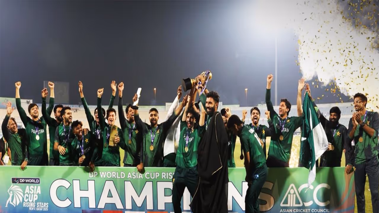 Pakistan Shaheens celebrating with the title. (Photo: @ACCMedia1 X) Pakistan Shaheens celebrating with the title. (Photo: @ACCMedia1 X)