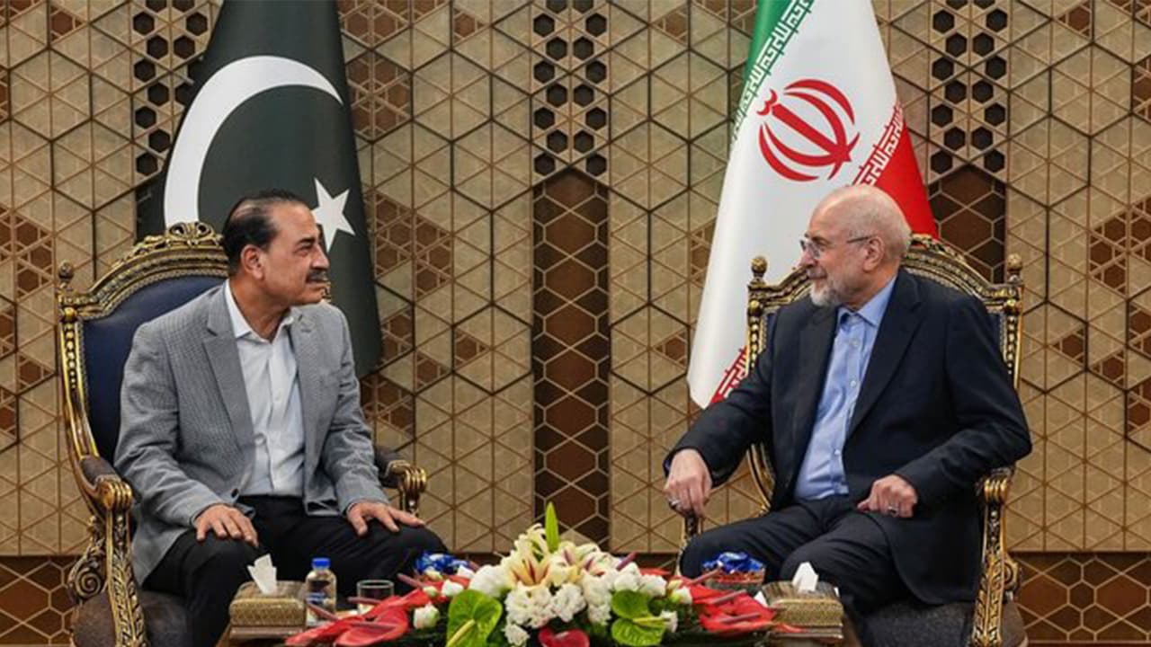 Iran Parliament Speaker Mohammad Bagher Ghalibaf (R) meets with Pakistan Army Chief General Asim Munir (L) in Tehran (Image Source: Iranian state media) Iran Parliament Speaker Mohammad Bagher Ghalibaf (R) meets with Pakistan Army Chief General Asim Munir (L) in Tehran (Image Source: Iranian state media)
