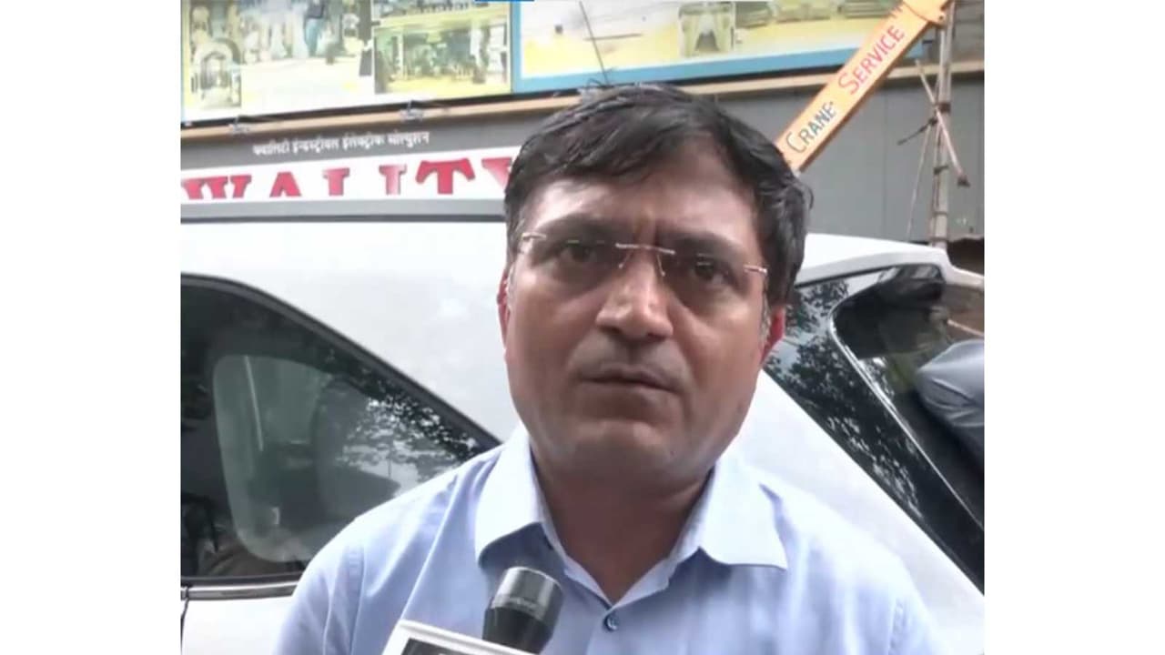 BMC Eastern Suburbs Additional Municipal Commissioner Avinash Dhakane (Photo/ANI) BMC Eastern Suburbs Additional Municipal Commissioner Avinash Dhakane (Photo/ANI)