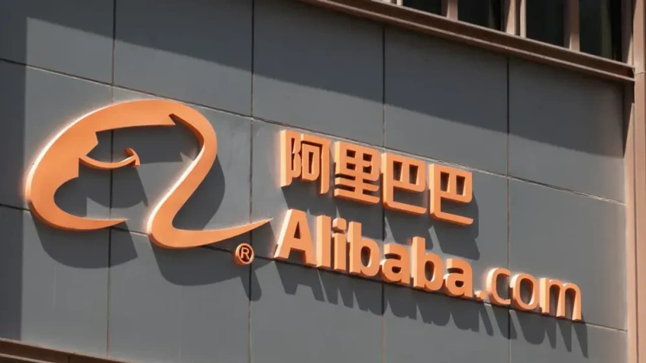 https://stocktwits.com/news articles/markets/equity/alibaba gets a new boost from surprise star its film division/chlLzRsRRGp