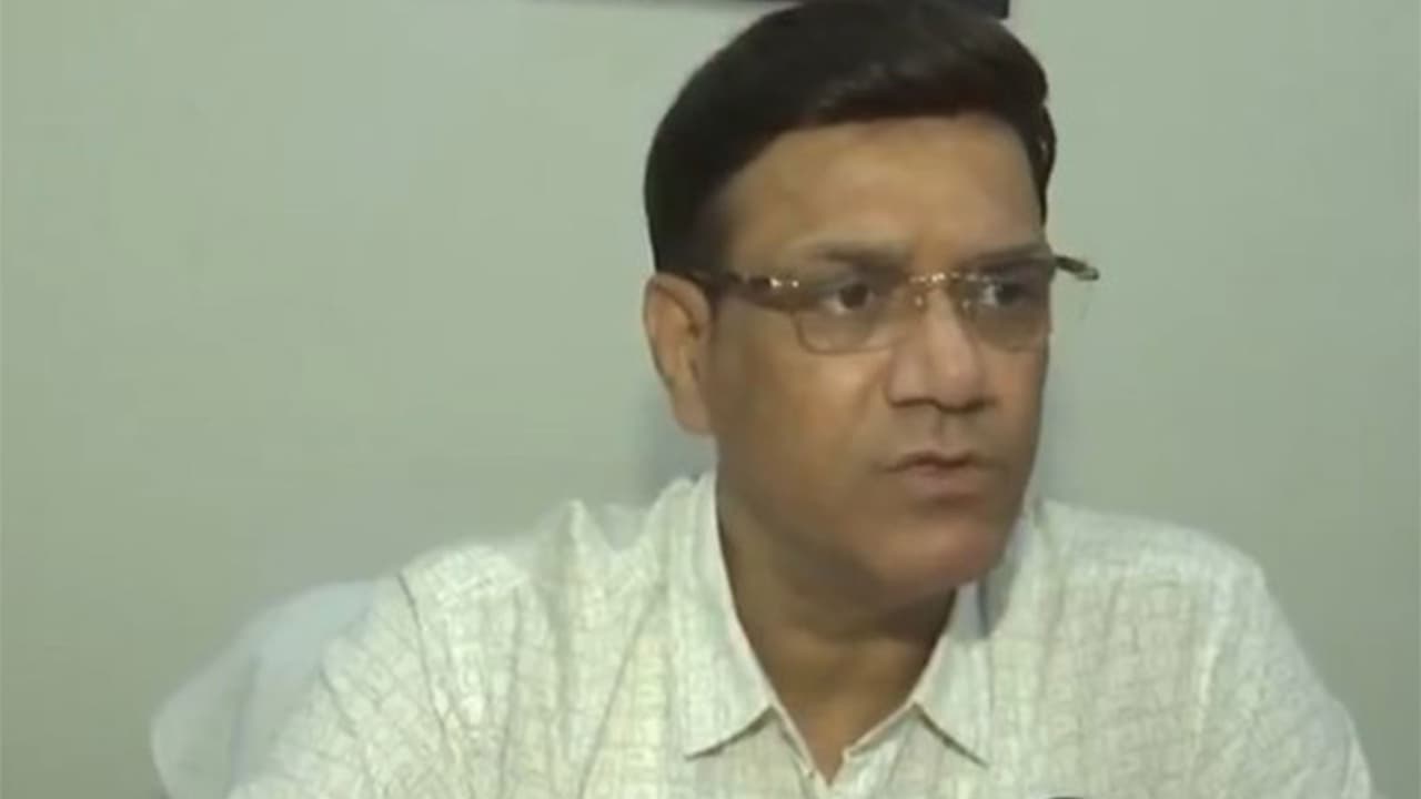 Chief Fire Officer (CFO) of Lucknow, Vijay Kumar Singh (Photo/ANI) Chief Fire Officer (CFO) of Lucknow, Vijay Kumar Singh (Photo/ANI)