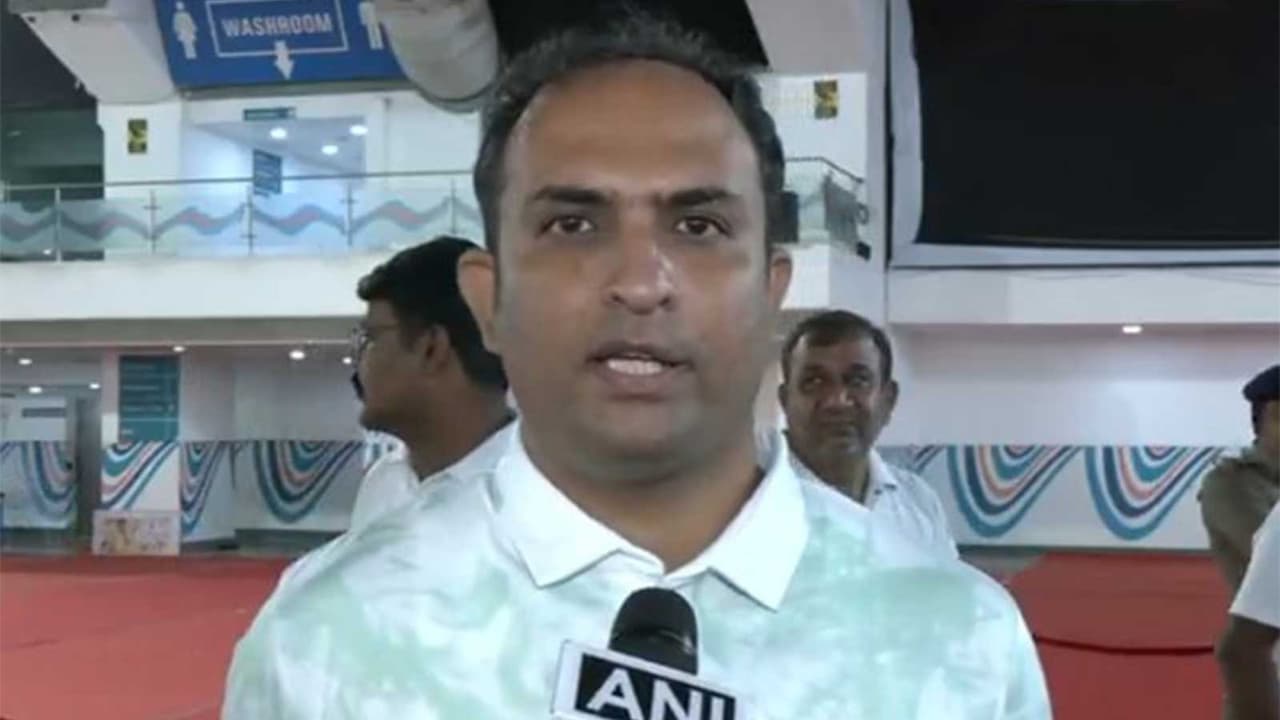 Surat Collector Tejas Parmar (Photo/ANI) Surat Collector Tejas Parmar (Photo/ANI)