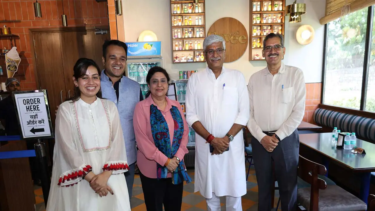 EaseMyTrip Foundation hosts Tourism Minister Gajendra Singh Shekhawat at Savee Cafeteria initiative (Photo/LinkedIn/EaseMyTrip) EaseMyTrip Foundation hosts Tourism Minister Gajendra Singh Shekhawat at Savee Cafeteria initiative (Photo/LinkedIn/EaseMyTrip)