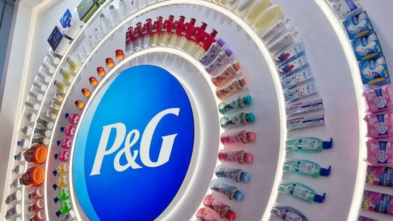 Procter & Gamble Stock Surges On Q2 Earnings Beat: Retail Cheers