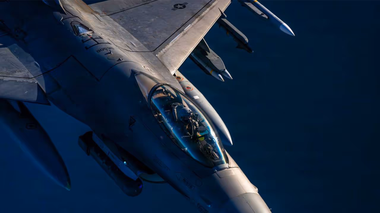 A US Air Force F 16 fighter jet over West Asia (File Photo/X@CENTCOM) A US Air Force F 16 fighter jet over West Asia (File Photo/X@CENTCOM)