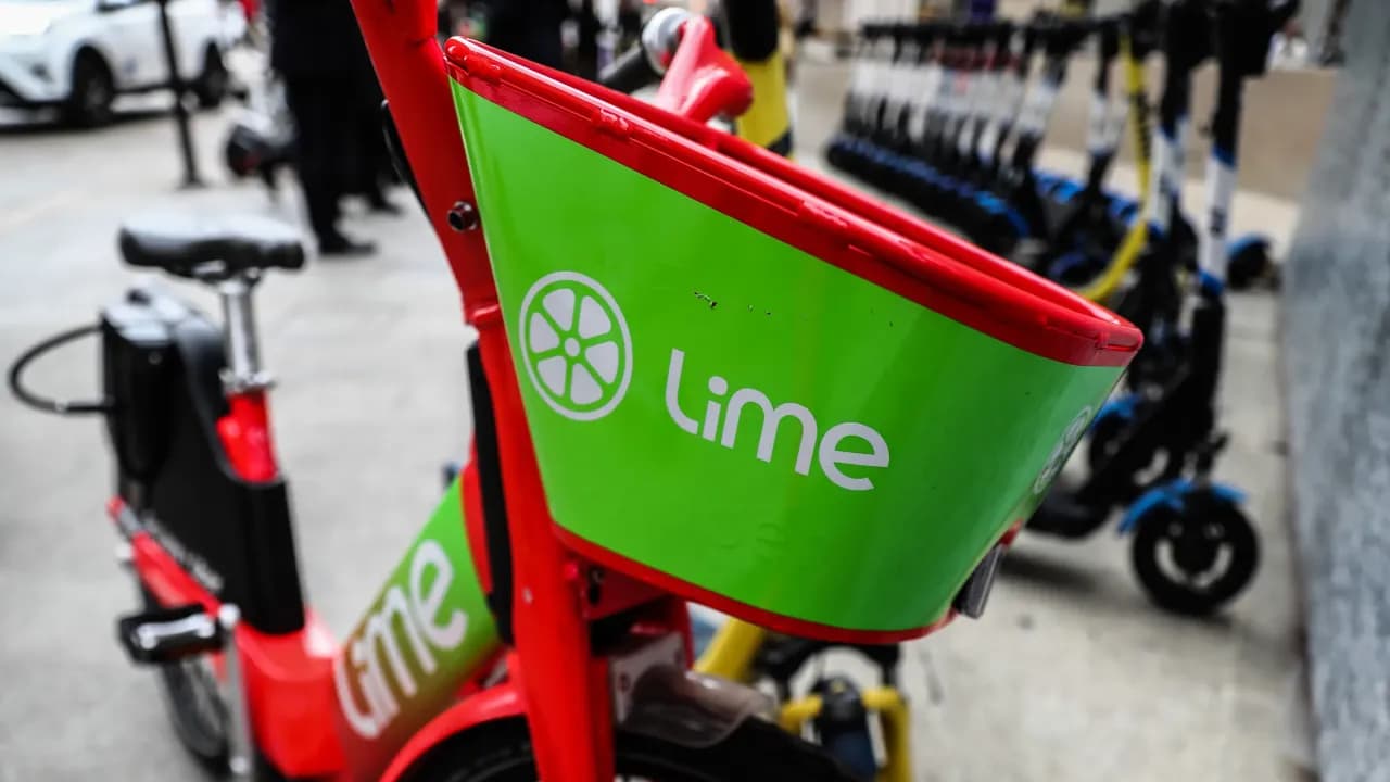 https://stocktwits.com/news articles/markets/equity/lime ceo wayne ting how uber backed bike rental firm survived/cZm3OgVR7Ko https://stocktwits.com/news articles/markets/equity/lime ceo wayne ting how uber backed bike rental firm survived/cZm3OgVR7Ko
