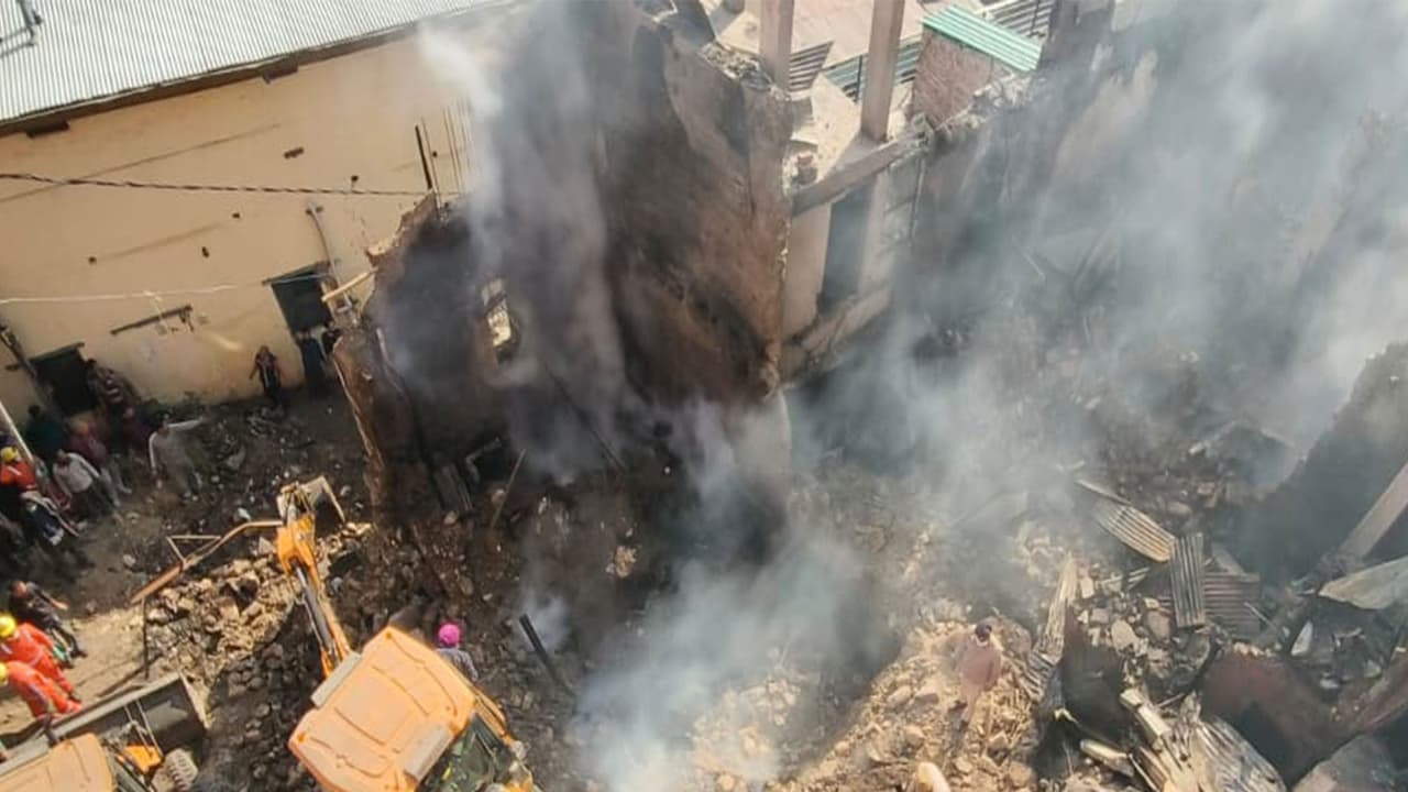 Visuals from Himachal's Solan of the fire incident (Photo/ANI) Visuals from Himachal's Solan of the fire incident (Photo/ANI)