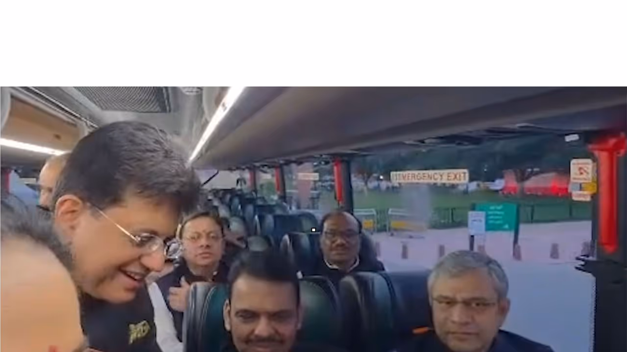 Chief Ministers, union ministers travelled by by bus for BRICS dinner hosted by PM Modi. (Photo:X/@pushkardhami) Chief Ministers, union ministers travelled by by bus for BRICS dinner hosted by PM Modi. (Photo:X/@pushkardhami)